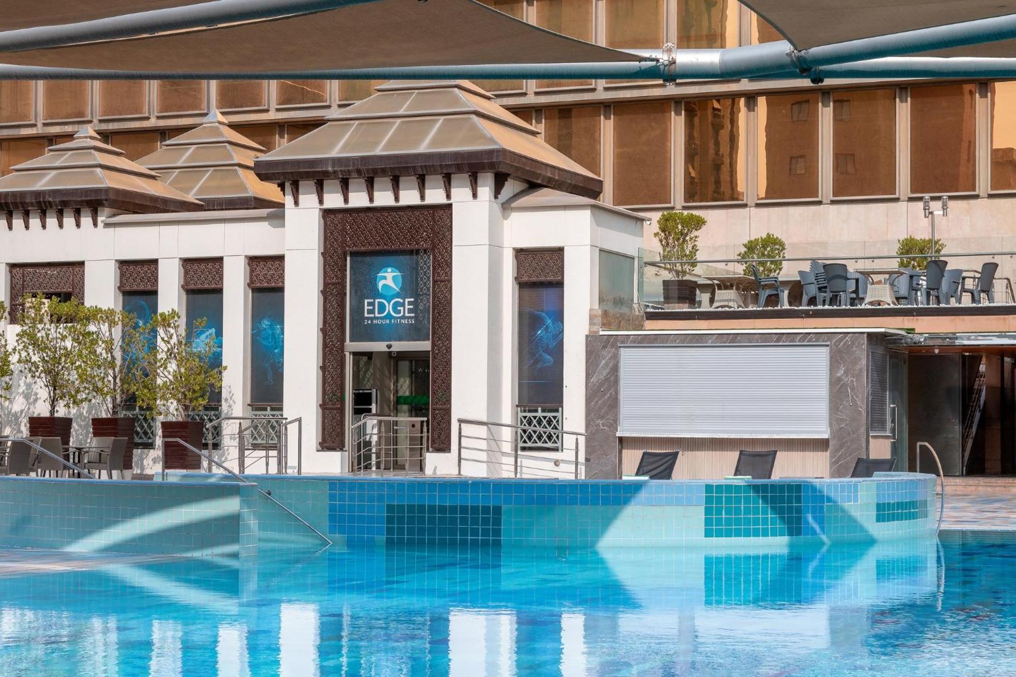 Holiday Inn Kuwait Al Thuraya City By Ihg Kuwait City Exteriör bild