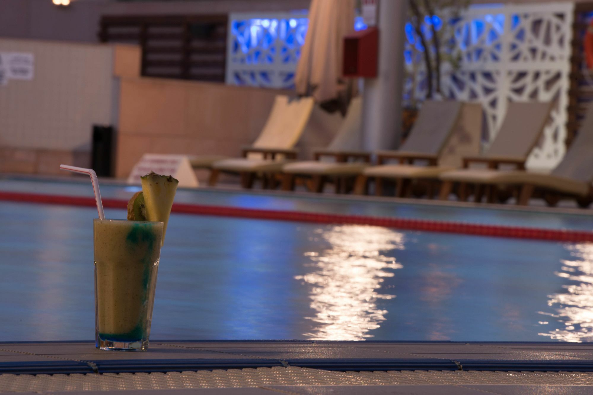 Holiday Inn Kuwait Al Thuraya City By Ihg Kuwait City Exteriör bild